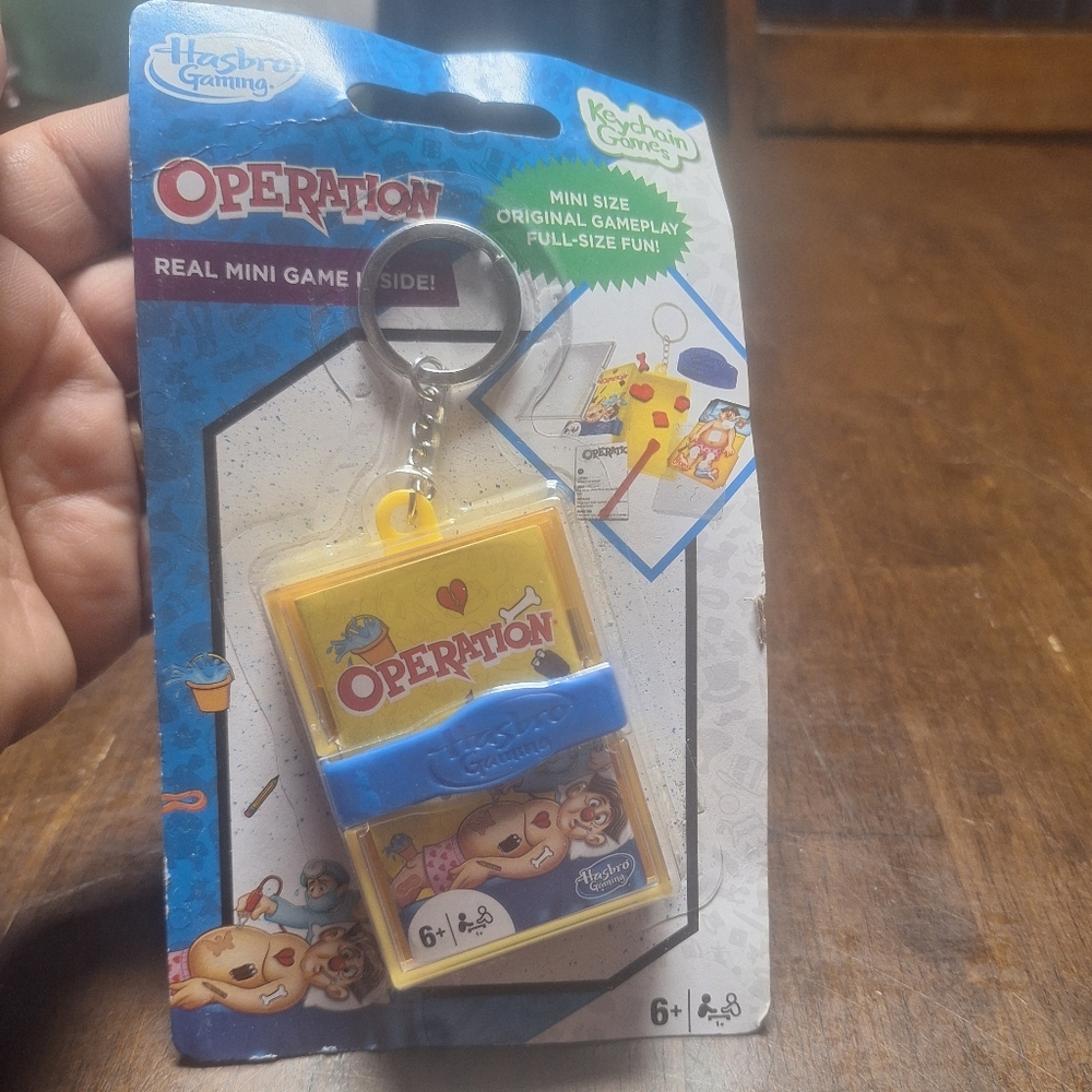 Hasbro Operation Mini Keychain Game - Yellow and Blue